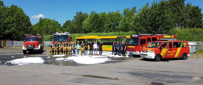 Fünf gemeinsame Einsatzübungen mit Badenstedter Freundschaftswehr Fünf gemeinsame Einsatzübungen mit Badenstedter Freundschaftswehr